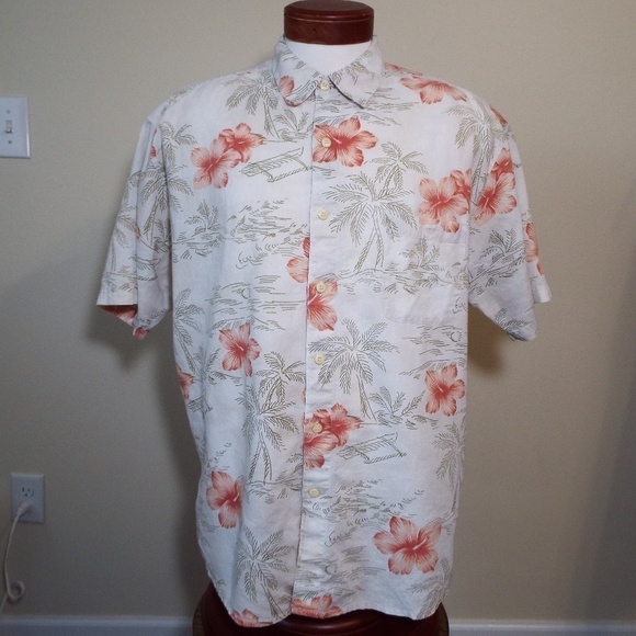 Summa Short Sleeve Button Down Shirt - Picture 2 of 8